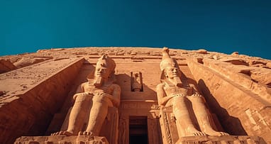 Abu Simbel Tempel – Monumentale Ägypten Sehenswürdigkeit Abu Simbel Tempel mit Ramses Statuen als beeindruckende Ägypten Sehenswürdigkeit
