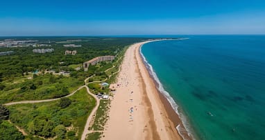 Goldstrand Bulgarien mit Hotelanlagen und türkisfarbenem Meer – All Inclusive günstig